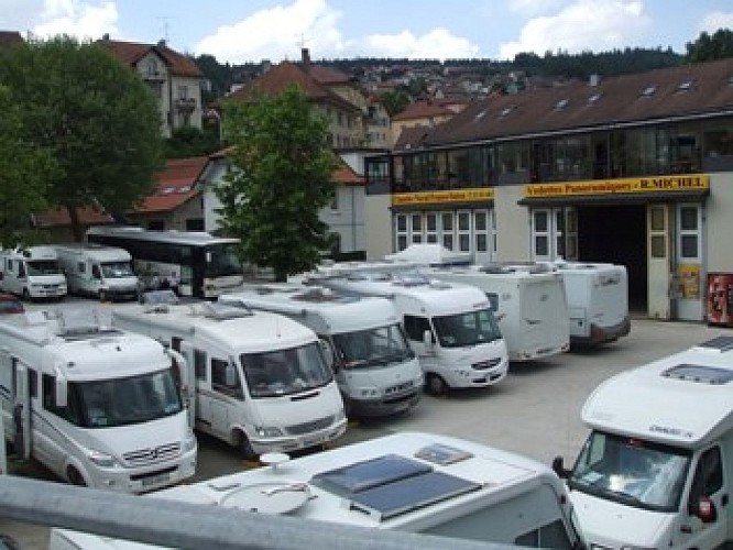 AIRE DE SERVICE ET STATIONNEMENT POUR CAMPING-CARS - VEDETTES PANORAMIQUES DU SAUT DU DOUBS_2