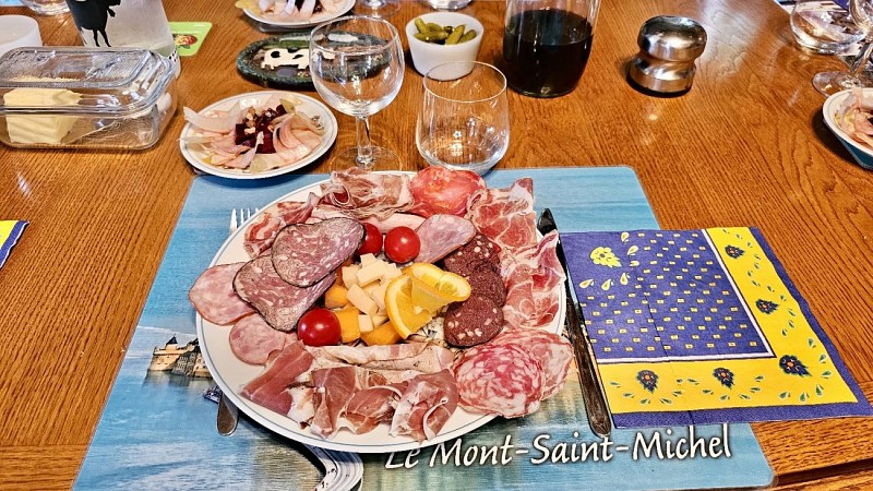 assiette gourmande pour le soir avec réservation à l'avance