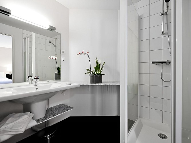 salle-de-bain-St-Pierre-mezidon-canon