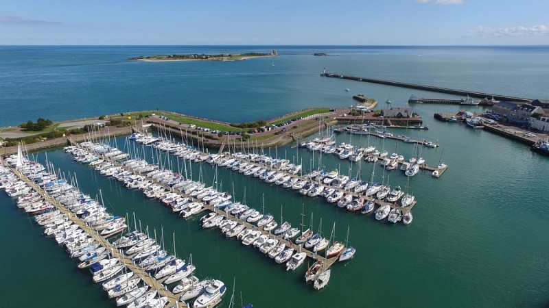 Port Saint-Vaast-la-Hougue