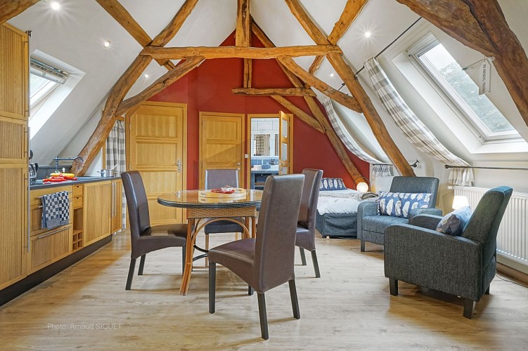 F7E62D71-0C08-44BF-A4E1-57157ACAE042