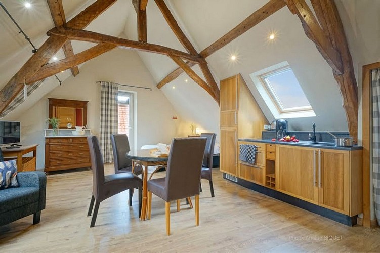 DF404671-F796-4F04-A576-49CB34009429