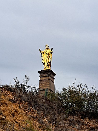 Statue Sacré Cœur. (Horn)