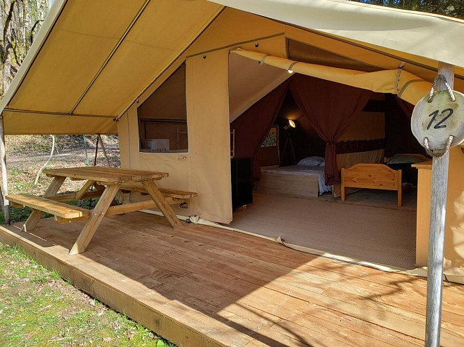 HPA_TENTE_Eau Naturelle_Tursac_avril 2024