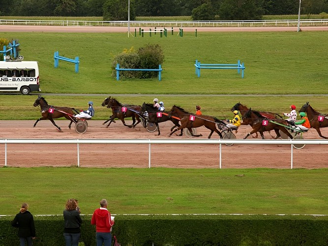 Hippodrome Lisieux Arrivée
