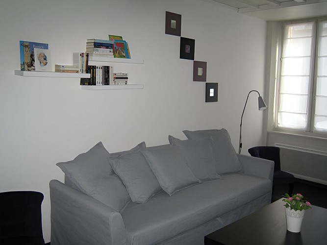 Gîte des Hortensias à Bayeux, salon côté rue