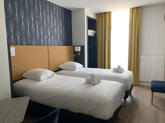 hotel-le-cosy-riva-bella-chambre-twin