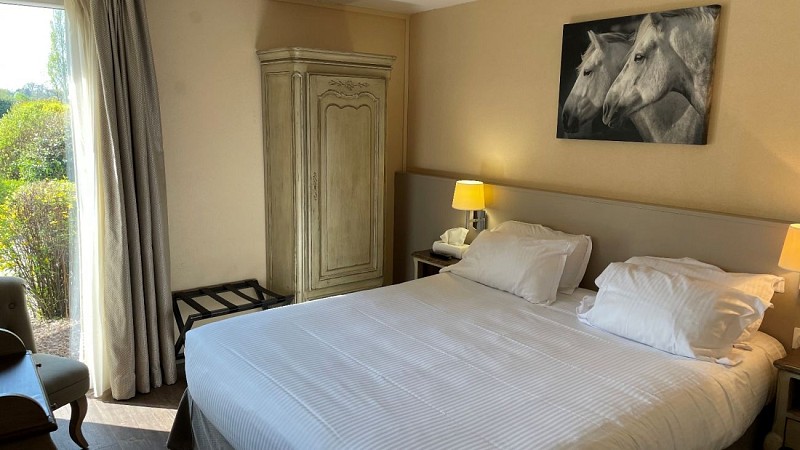 chambre-jardin-pontleveque