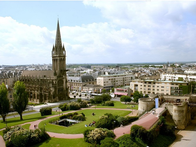 CAEN_VILLE&amp;PANORAMA&amp;EGLISE&amp;STPIERRE&amp;02©CALVADOS-TOURISME_LIBRE