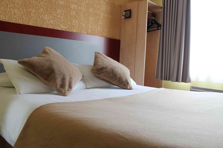 CHAMBRE DOUBLE