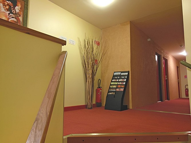 Libre Hotel - Hall d'accueil -Orbec -La Vespière