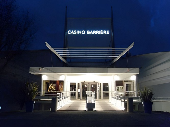 casino-barriere-ouistreham-entree-2