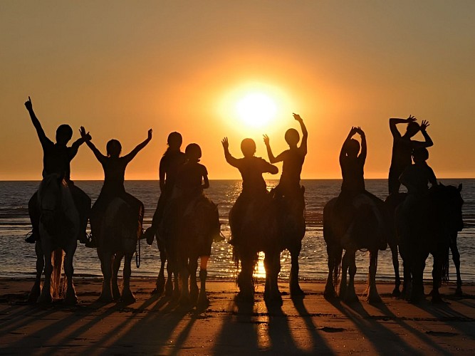AEC Firfol Centre équestre près de Lisieux Balades sur la plage