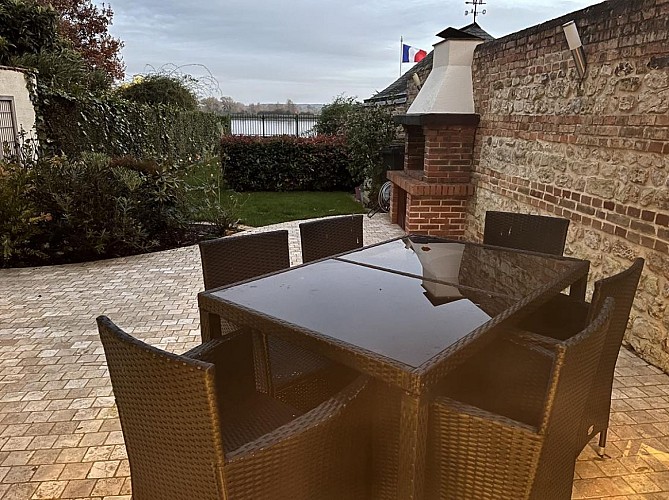 Gîte-la-fleur-de-seine-dajon-nathalie-meublé- villequier (2)