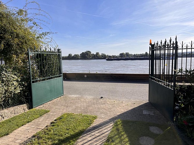 Gîte-la-fleur-de-seine-dajon-nathalie-meublé- villequier (1)