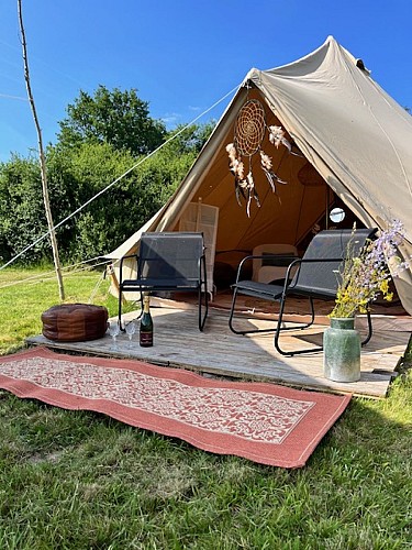 Camping-les-renards-Eygurande(2)