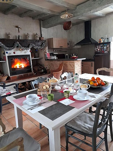 petit-déj-chambre-d-hotes-chez-kinou