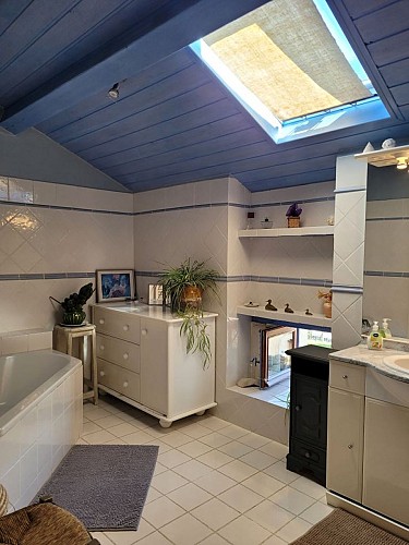 chambre-d-hotes-chez-kinou-neuvic (1)