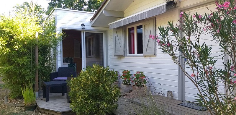 Chambre coquelicots FRONTON