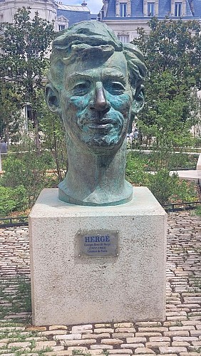 Buste Hergé