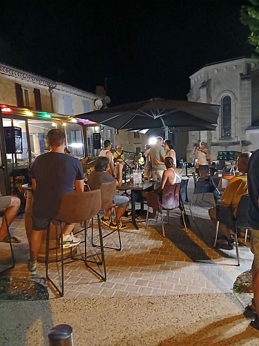 restaurant-l-escale-de-l-auche-leguillac-de-l-auche (8)