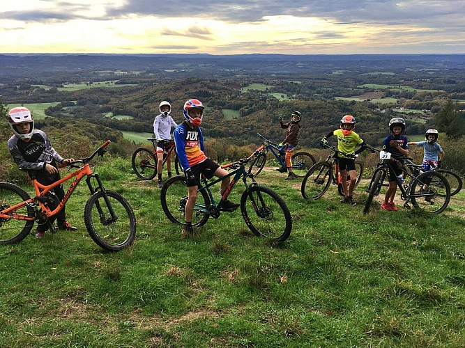 Espace VTT-FFC Monts de Blond (2)