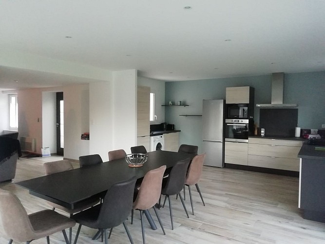 GITE LE SAULE PLEUREUR