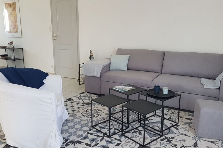 Maison M. NICOLAS Mark