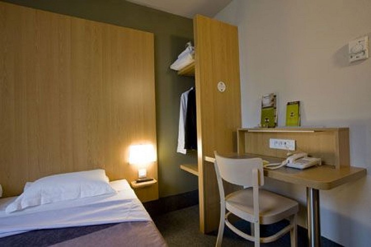 HÔTEL B&B NANTES CENTRE