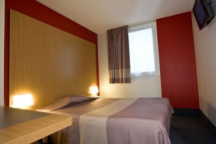 HÔTEL B&B NANTES CENTRE