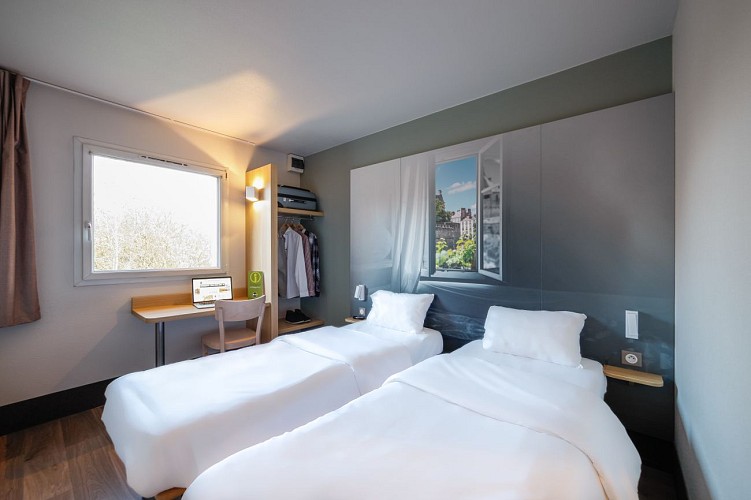 HÔTEL B&B NANTES ATLANTIS LE ZENITH