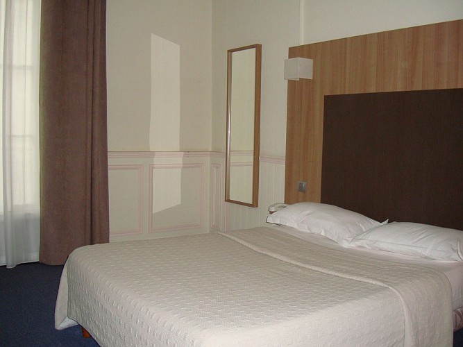 HÔTEL SAINT PATRICK