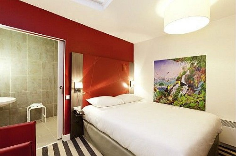 HÔTEL IBIS STYLES NANTES CENTRE PLACE GRASLIN