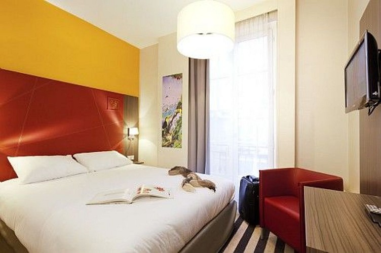 HÔTEL IBIS STYLES NANTES CENTRE PLACE GRASLIN