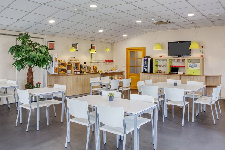 SURE HOTEL BY BEST WESTERN NANTES SAINT-HERBLAIN