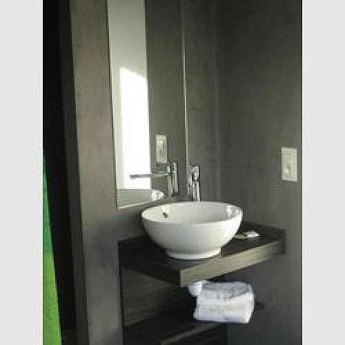 HÔTEL KYRIAD NANTES CENTRE GRASLIN