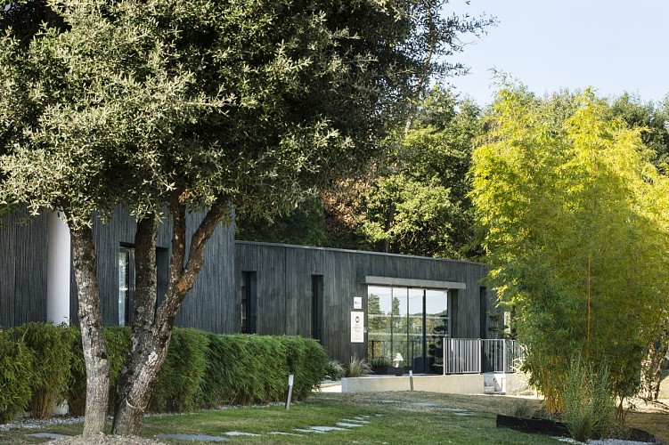 HÔTEL BEST WESTERN PLUS HÔTEL DE LA RÉGATE