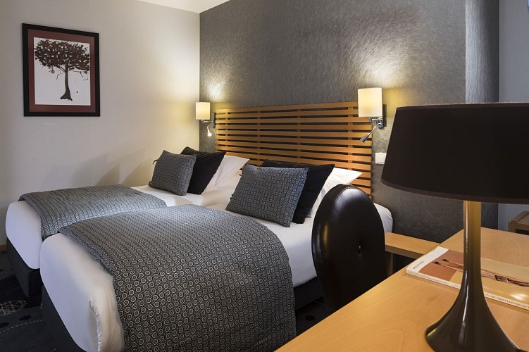 HÔTEL BEST WESTERN PLUS HÔTEL DE LA RÉGATE