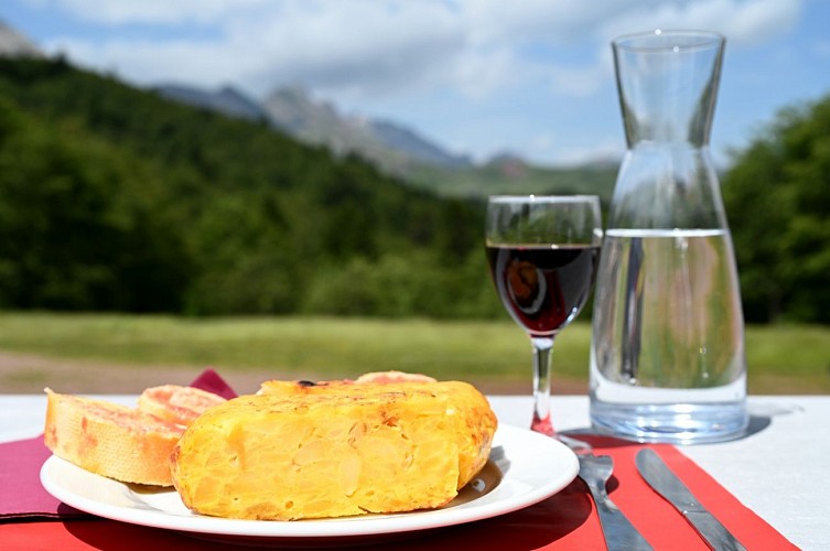 Tapas omelette - Restaurant Le Somport 1600