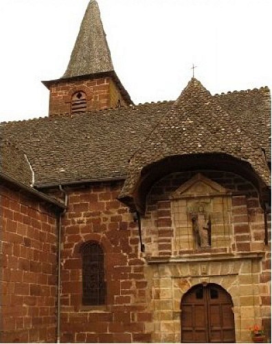 Portail de l'église de Canet d'Olt