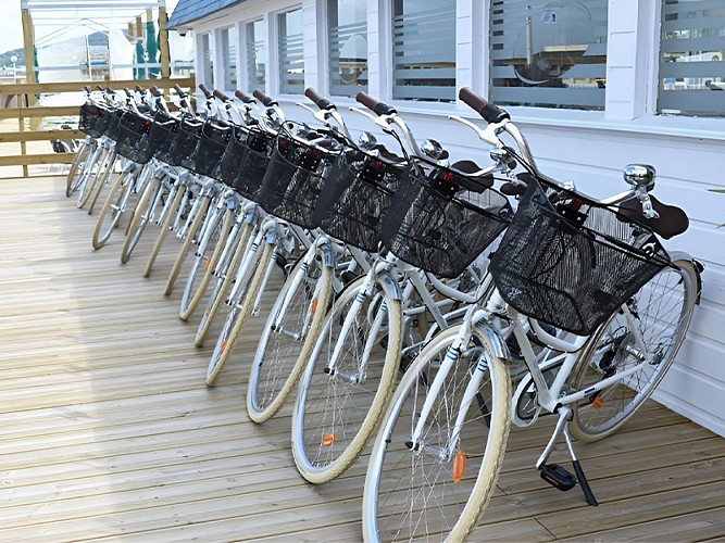 Location de vélos © MAB Expérience - Loisirs Normandie (1)