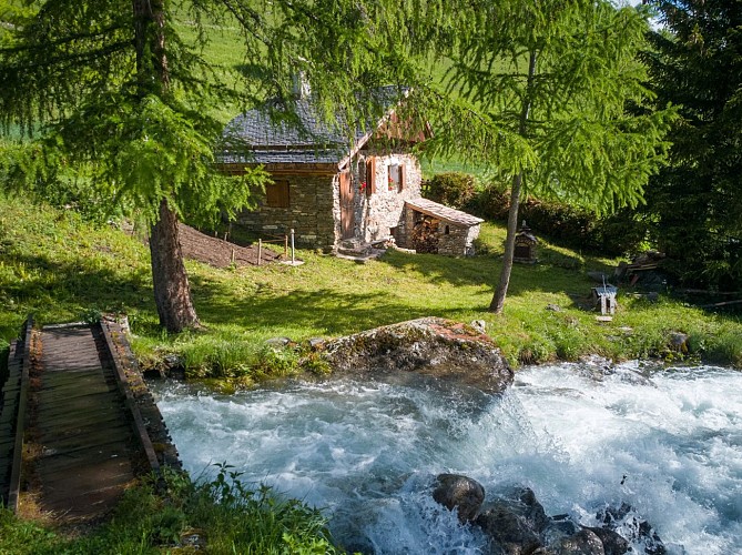 Refuge de Plan Lombardie