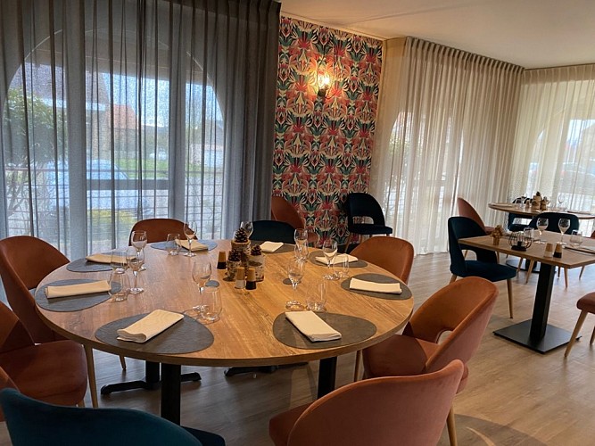 image-30-11-23-04-51-4