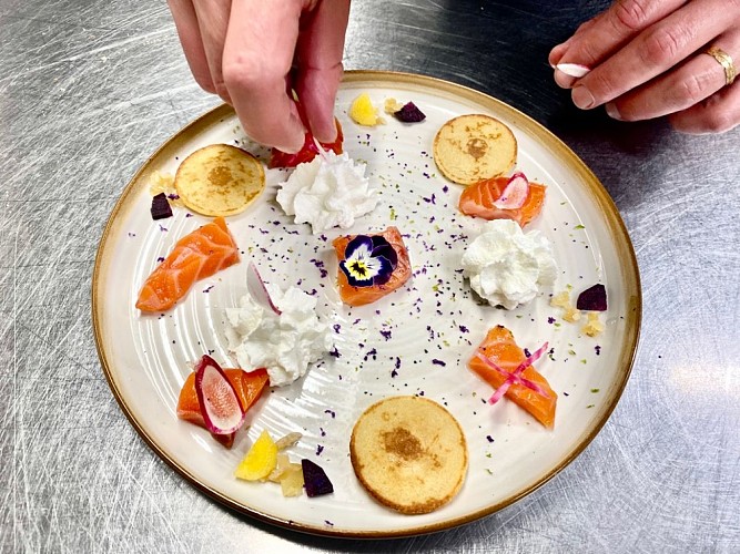 image-30-11-23-04-51-7