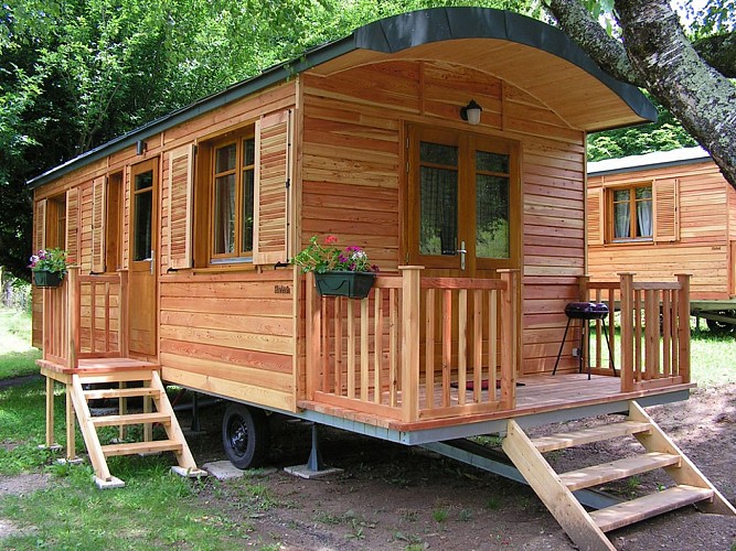 Chalets, tipis et roulottes de Seilhac_2