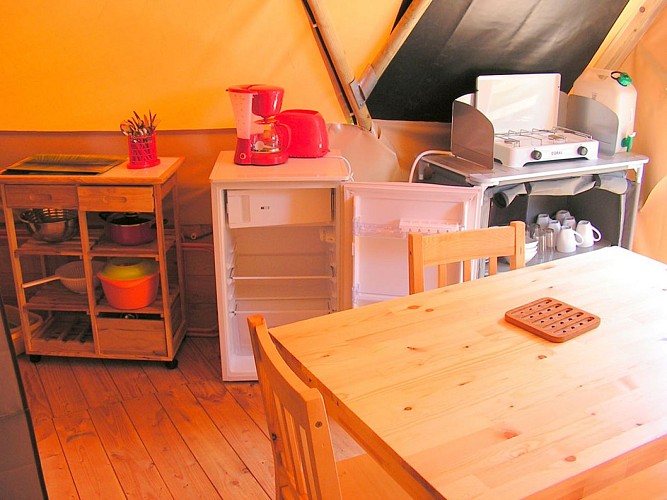 Chalets, tipis et roulottes de Seilhac_5