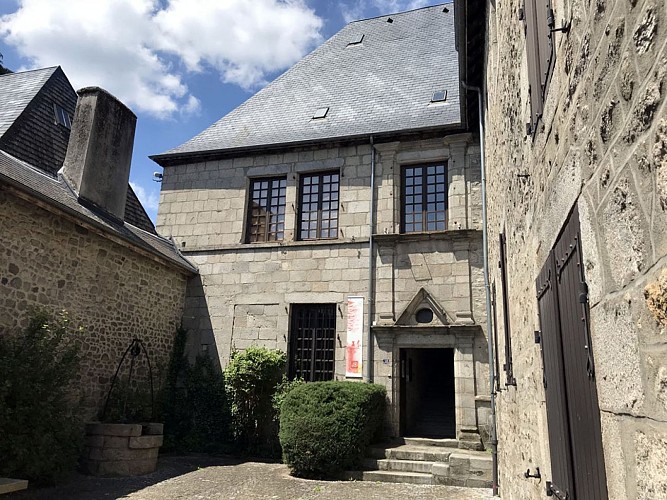 Musée du pays d'Ussel_1
