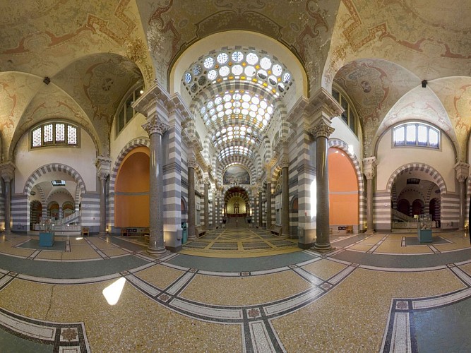 Visite guidée : Thermes du Mont-Dore