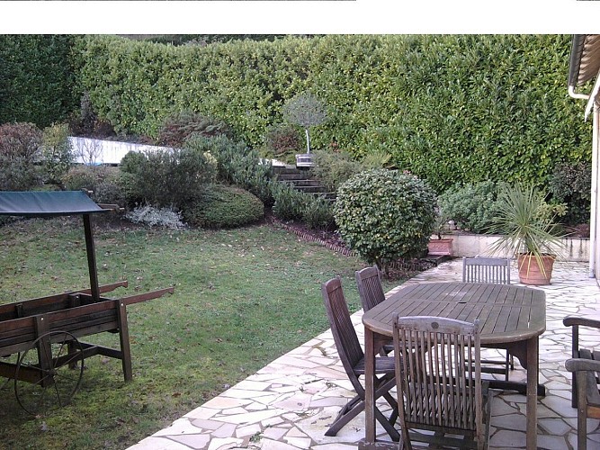 Meuble de tourisme PORTE_2