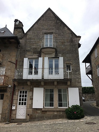 Location Corrèze Médiéval